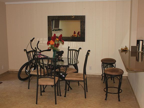 DINNING AREA