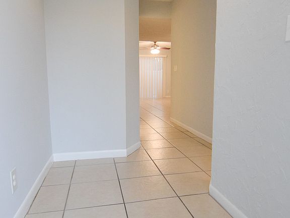 4th image of 6246 Riverwalk Ln Unit 6