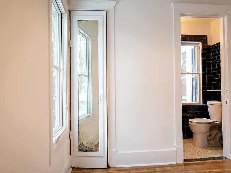 569 Linwood Ave #2 — Photo 18
