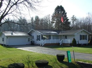 953 W Tyler Rd, Muskegon, MI 49445