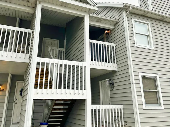 1425 N Oak Hill Dr Unit G-4, South Bend, IN 46637