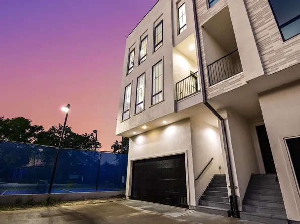 12824 Verdi Dr, Houston, TX 77024