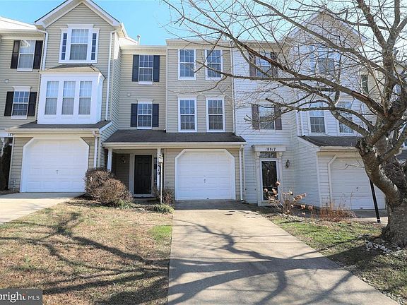 2nd image of 18819 Harmony Woods Ln