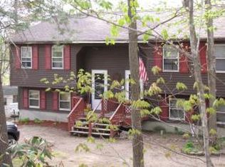 8A Power St, Raymond, NH 03077