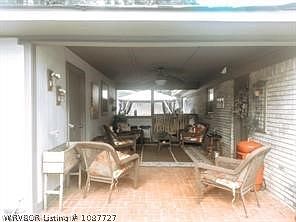 3rd image of 801 Buena Vista Ave