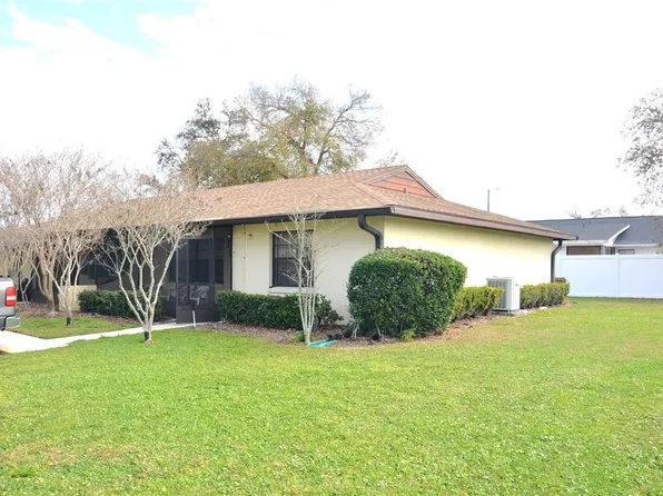 17 Kendra Ct, Winter Haven, FL 33880