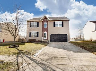 1048 Legacy Ln, Pataskala, OH 43062