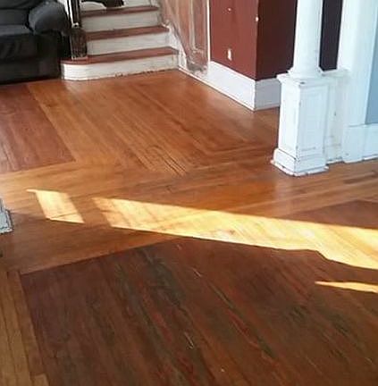 Front 2 rooms and staircase