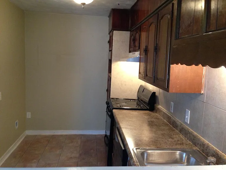 Kitchen Sideview