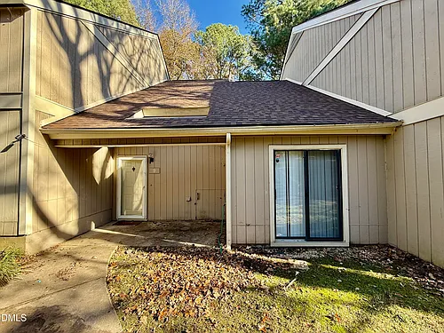 4101 Five Oaks Dr Photo 1