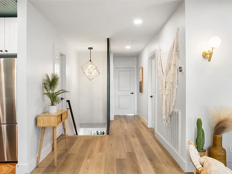 2109 Brackenridge St #A — Photo 10