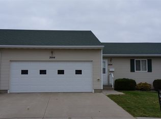 2004 14th St NW, Minot, ND 58703