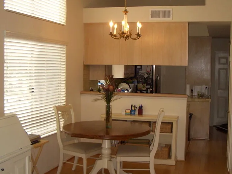 2204 S Bentley Ave #301 — Photo 4