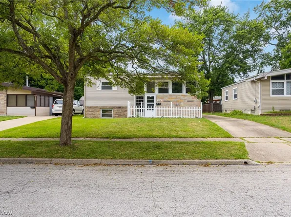 2894 Unclmorse Ave, Akron, OH 44314