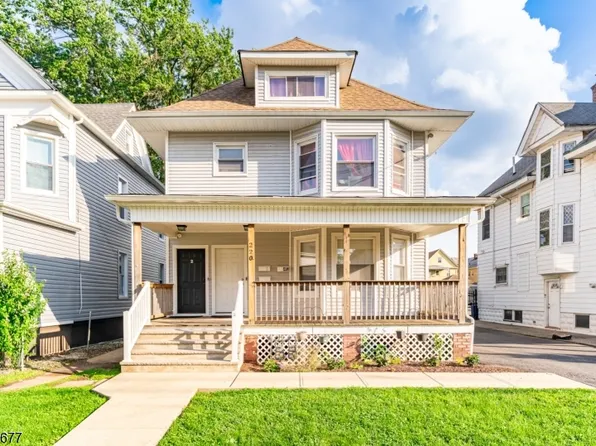 220 Murray St, Elizabeth City, NJ 07202