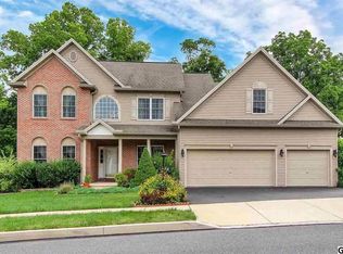 490 Adam Ln, Mechanicsburg, PA 17050