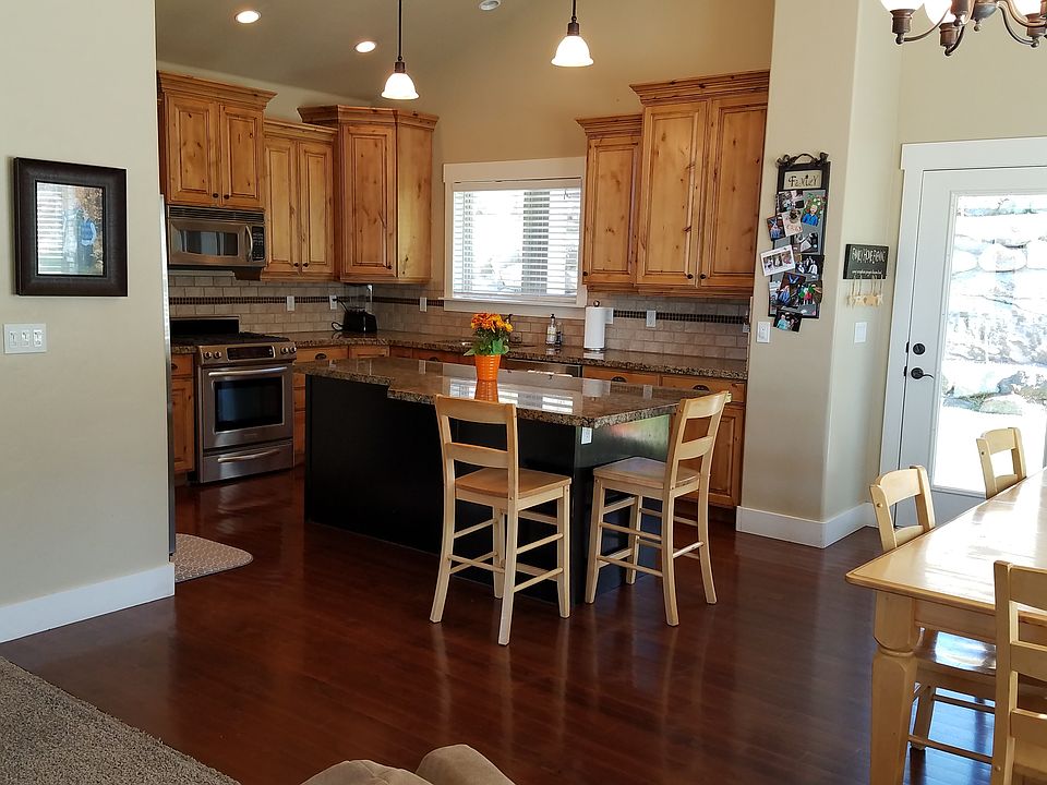 Main kitchen