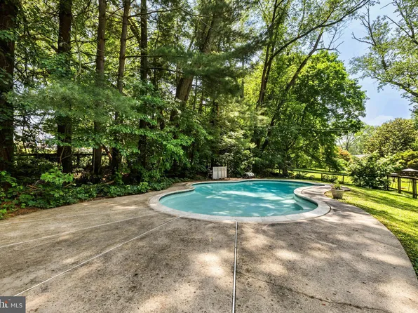 225 E Ring Factory Rd, Bel Air, MD 21014