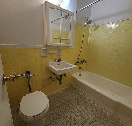 4th image of 143-05 41st Ave #611