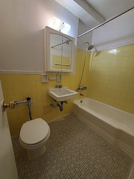2nd image of 143-05 41st Ave #306