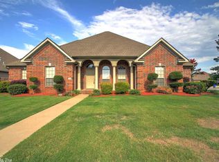1570 Gardenia, Conway, AR 72034