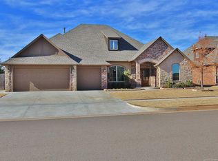 509 Land Run Ln, Yukon, OK 73099