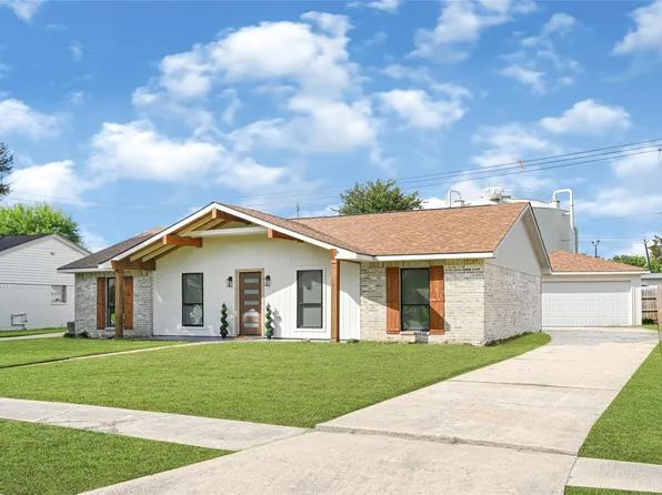 11102 Sagecanyon Dr, Houston, TX 77089