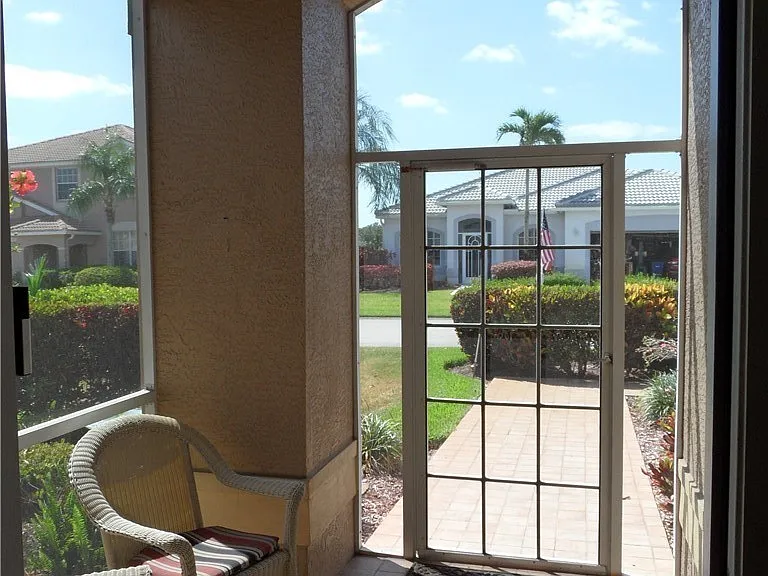 13011 Silver Sands Dr — Photo 2