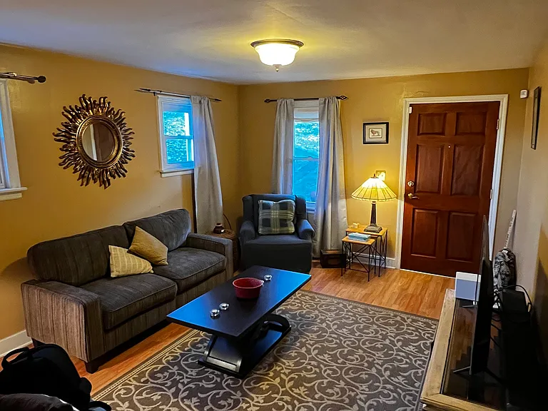 562 Tannehill St — Photo 4