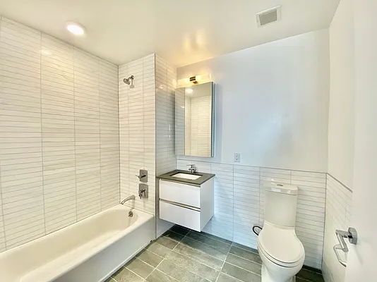 Rented by Compass | media 19