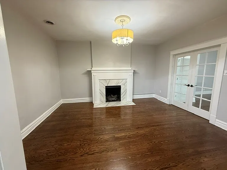 4734 McPherson Ave — Photo 4