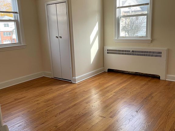 2nd image of 134 Franklin Ave Floor 2