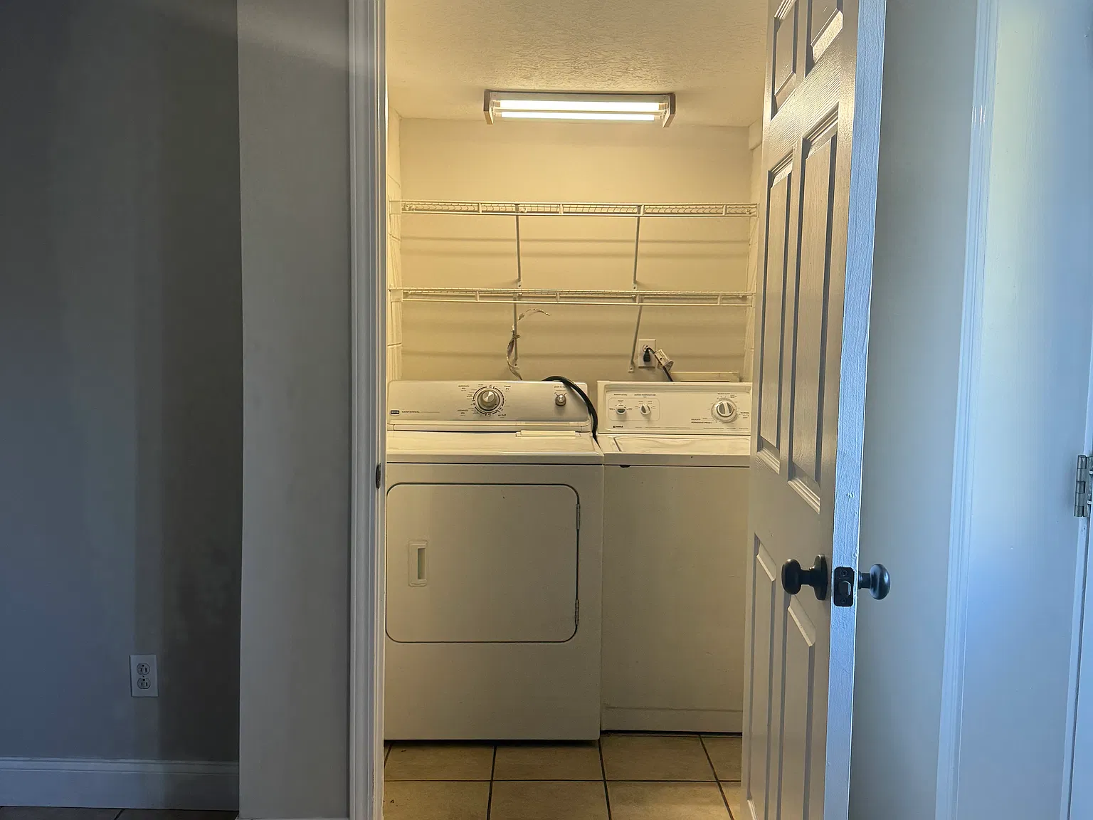 2 bed, 1100 sqft, $1,200 — Photo 3