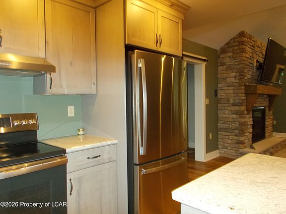 5th image of 33 Arapahoe Cir