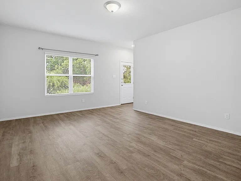 7416 Elm Trail Dr — Photo 12