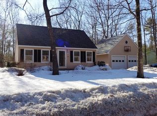 26 Hawthorne Dr, Windham, ME 04062