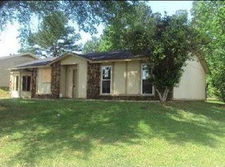 11822 Doe Run Dr, Little Rock, AR 72209