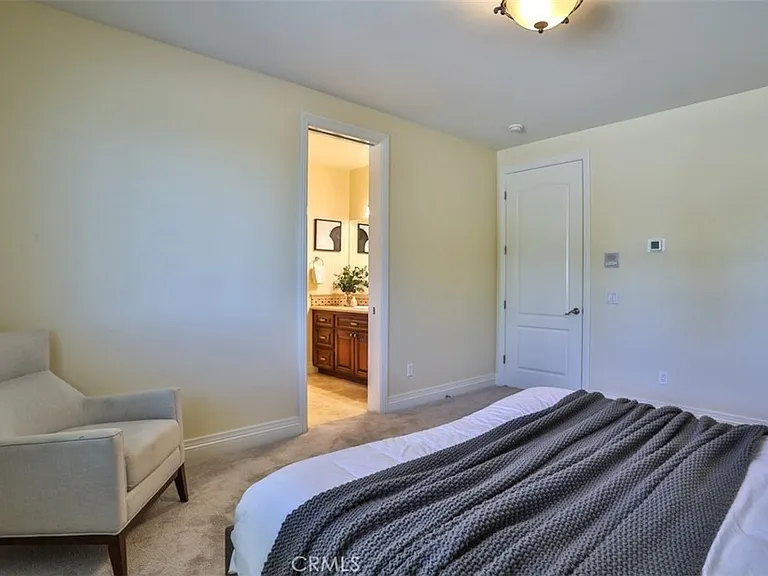 39520 Colleen Way — Photo 65