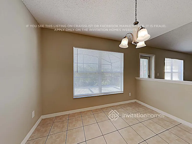 1266 N Ridge Blvd — Photo 10