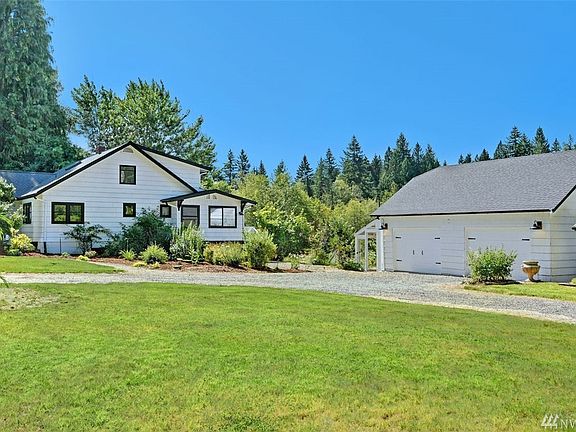 2nd image of 3920 147th Ave NE