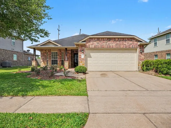 37 Rodeo Dr, Manvel, TX 77578