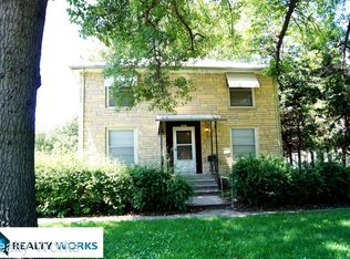 1317 S 19th St APT 1, Lincoln, NE 68502