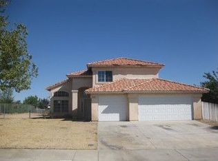 15210 Halinor St, Hesperia, CA 92345