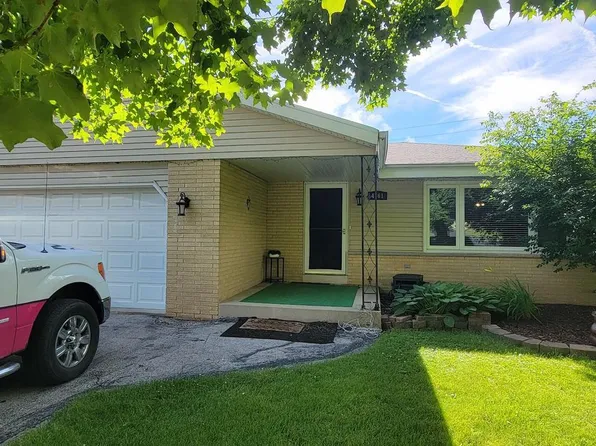 4761 South 99th STREET, Greenfield, WI 53228