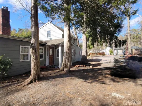 381 Sumach St, Browns Mills, NJ 08015