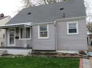 17599 Valade St, Riverview, MI 48193