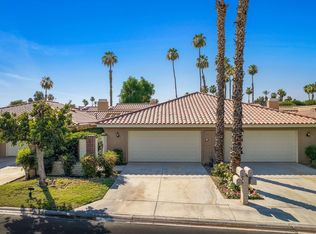 156 Las Lomas, Palm Desert, CA 92260