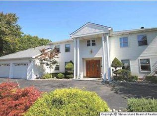 161 Heenan Ave, Staten Island, NY 10312