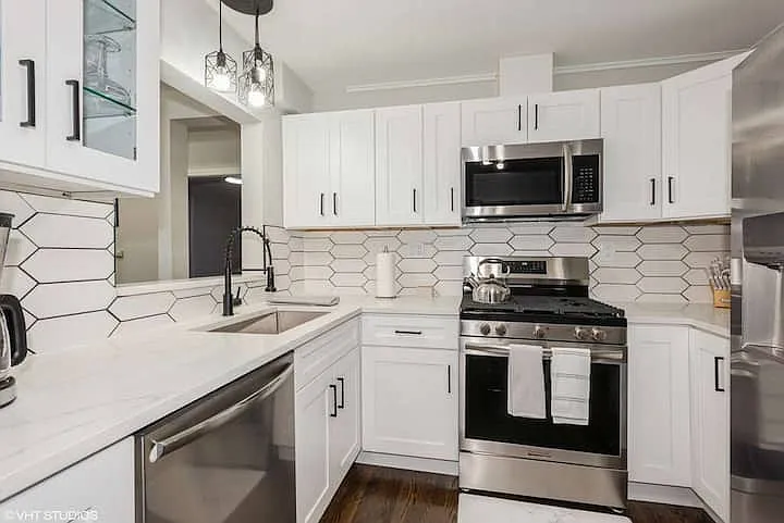 698 N Kenilworth Ave — Photo 16