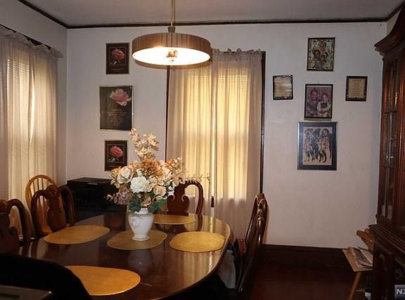 4th image of 14 Kenmore Ave #16